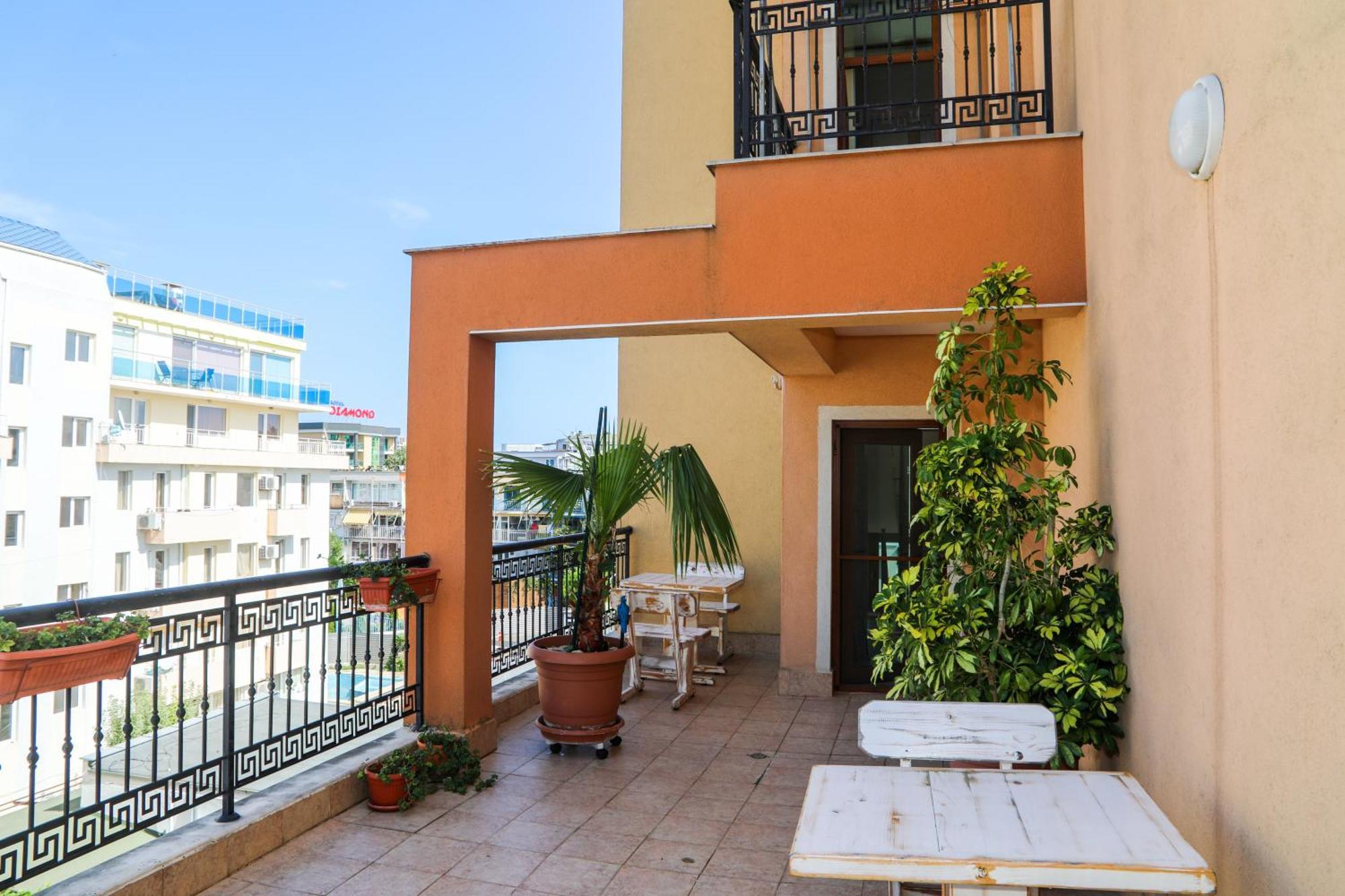 Family Hotel Deykin Sunny Beach Exterior foto
