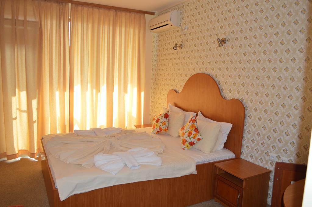 Family Hotel Deykin Sunny Beach Exterior foto